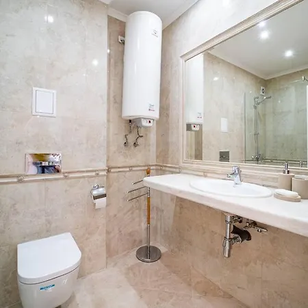 Grand Karavel Center Lux Apartament