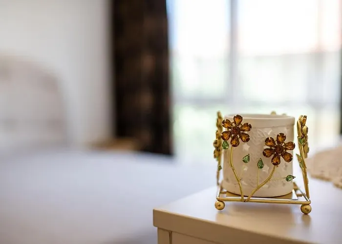 Grand Karavel Center Lux Апартаменты